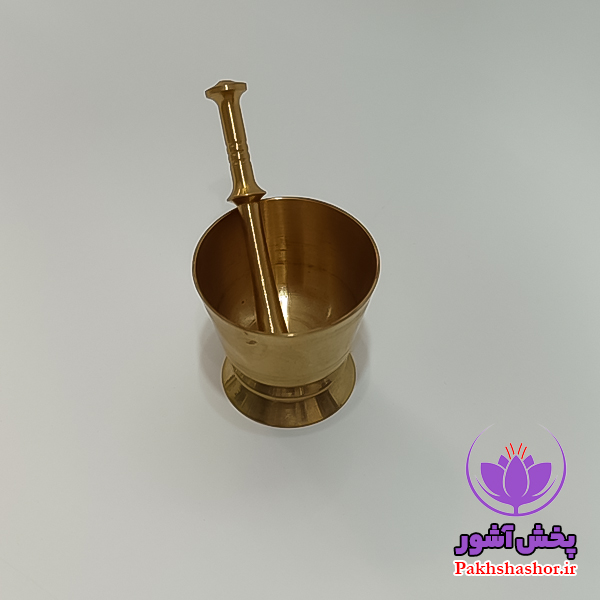 محصولات کاربردی زعفران-هاون برنجی زعفران کوب طح گلدانی کادویی